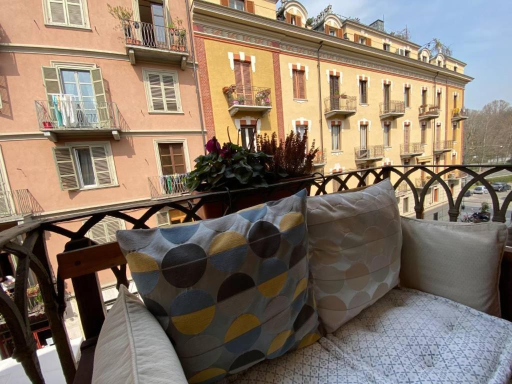 Da Amelie - Casa Ludovica Nel Cuore Della Gran Madre A Torino Exterior foto